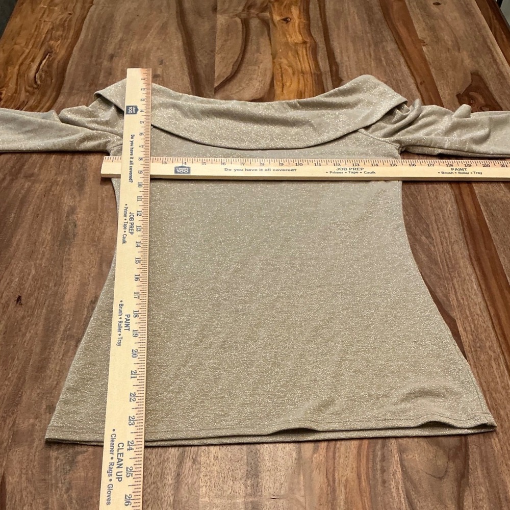 White House Black Market XS‎ Off Shoulder Top Champagne Gold 3/4 Sleeve Shimmer - Picture 6 of 6